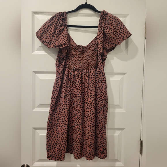 Old Navy Leopard Print - Picture 2 of 3